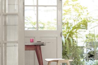 Drewniane krzesła: nowe spojrzenie na klasyczne rzemiosło
