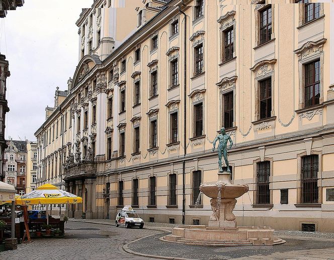 Który budynek we Wrocławiu jest najpiękniejszy? Sztuczna inteligencja wskazuje na ten obiekt 
