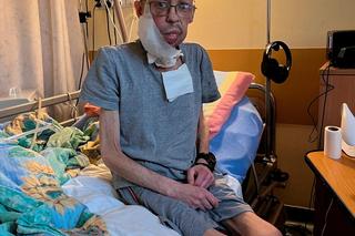 Mariusz choruje na nowotwór. Rak uwięził go na łóżku, ale nie zabrał mu woli walki. Wszystko co się dzieje ma swój sens