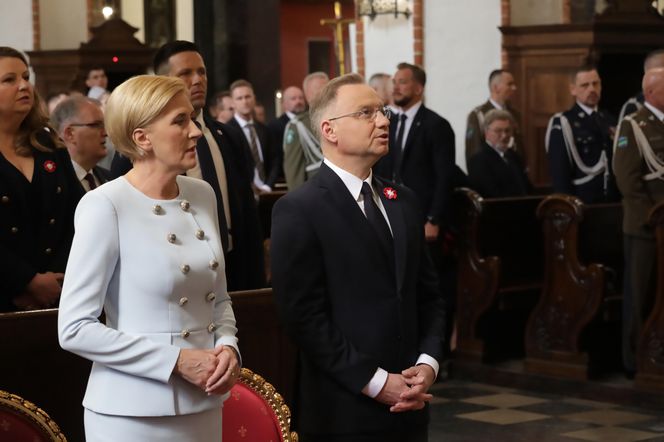 Tak Agata Duda wystroiła się na Święto 3 Maja