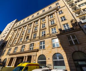 Kamienica na ul. Moniuszki 8 w Warszawie