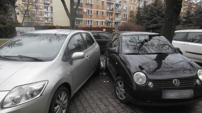 21-latka nie zmieściła się na rondzie w Tarnowie. Rozbili szybę, żeby ją obudzić