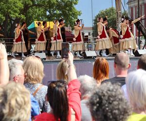 Piknik patriotyczny i koncert „Polskie Tańce Narodowe i Regionalne” na pl. Litewskim w Lublinie