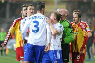 Korona - Piast, wynik 4:0. Piłkarze pobili się w tunelu prowadzącym do szatni!