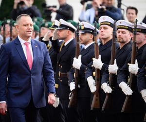 Niemcy mogłyby zacząć spłacać reparacje inwestując w polskie wojsko