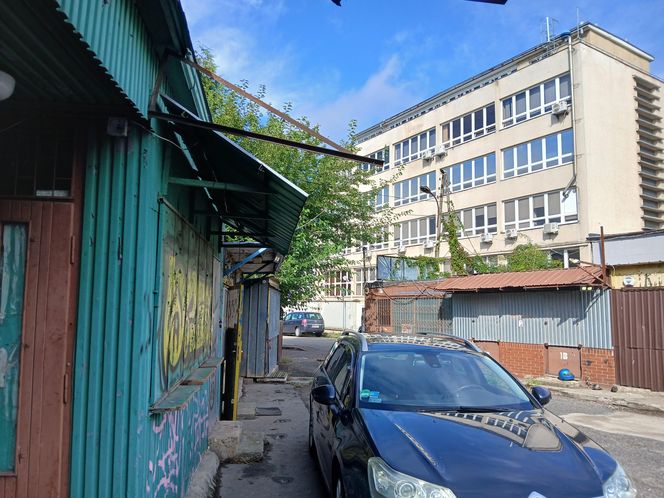 Dawne targowisko przy ul. Kopińskiej w Warszawie