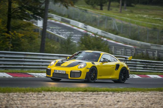 Porsche 911 GT2 RS z rekordem świata toru Nurburgring