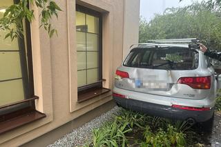 Jan Pietrzak wjechał w przychodnię w Warszawie. Doszło do wypadku