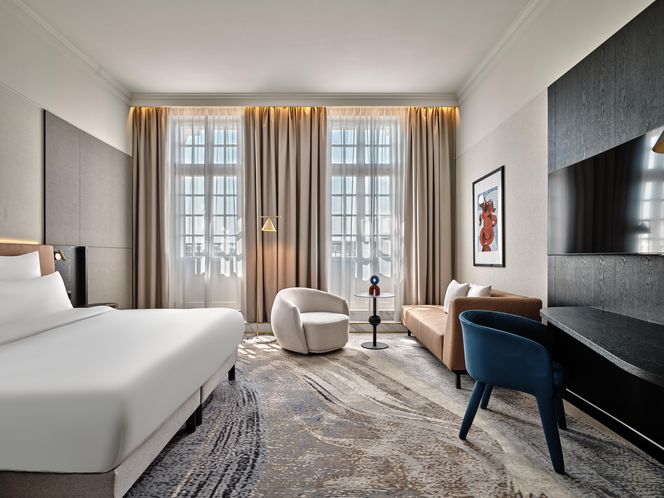 Movenpick Grand Hotel