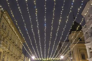 Świąteczne iluminacje robią w Łodzi klimat, Piotrkowska