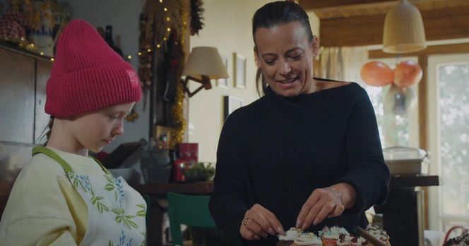 	M jak miłość odc. 1858. Nadia (Mira Fareniuk), Magda (Anna Mucha)