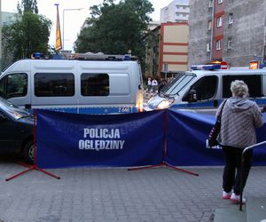 Tragedia w Ząbkach. Ciało kobiety leżało na chodniku. Na miejscu policja