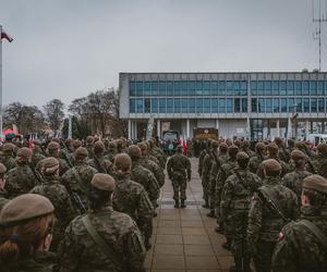 Przysięga wojskowa 2 LBOT w Puławach