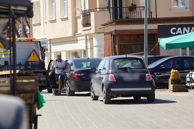 Starosta z Ostródy roztrzaskał służbowy wóz! Policja łaskawa dla polityka