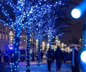 Iluminacja świąteczna 2023 w Warszawie - zdjęcia