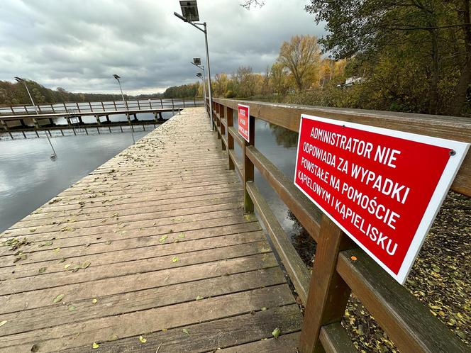 Timi utonął na strzeżonej plaży. Przejmujące słowa mamy chłopca. "Kilka razy chodzę na cmentarz z zakupami"