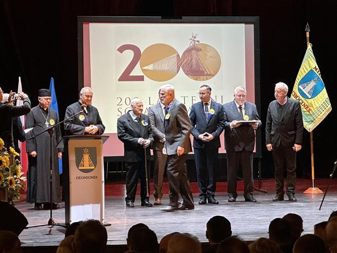 Uroczysta Sesja Rady Miejskiej w Ciechocinku. Obchody 200. rocznicy rozpoczęcia budowy tężni