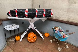 Duchy i upiory w łódzkiej kamienicy! Niesamowita inicjatywa mieszkańców