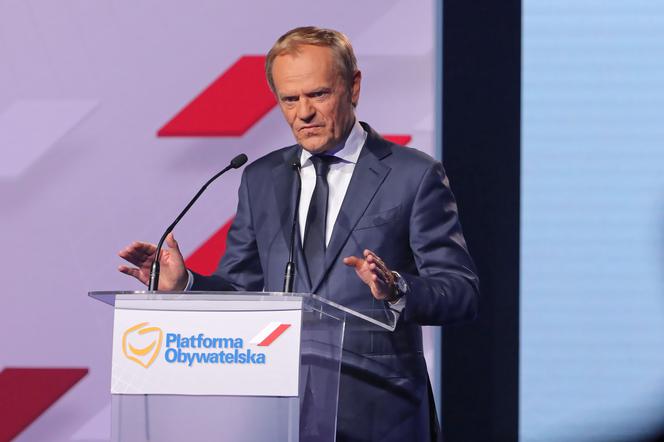 Donald Tusk nowym liderem PO. Tusk: Jestem tu na 100 procent