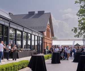 Monter Show -  edukacja, pokazy i premiery, a także wyróżnienia branżowe