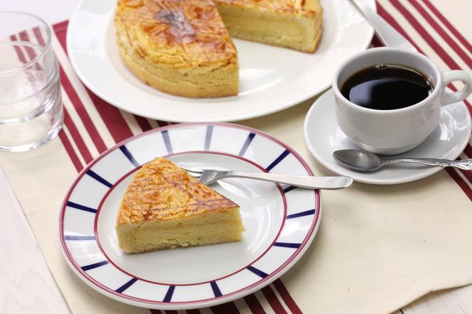 Ciasto baskijskie: zamknięta tarta z kremem 
