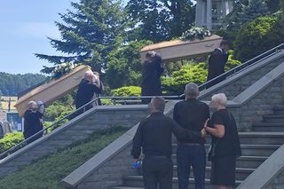 Tragedia w Starej Wsi. Pogrzeb Justyny i Zbigniewa