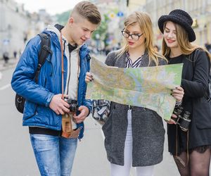 Odkrywaj uroki Polski przez cały rok! ESKAPADY Radia ESKA to skarbnica podróżniczych inspiracji dla każdego