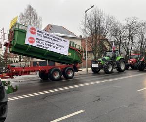 Strajk rolników w centrum Zielonej Góry. Przedsiębiorcy wyjechali na ulice 