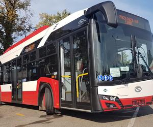 Żeby zdążyć na autobus do domu, opuszczają lekcje