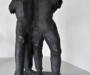 Wanny, buty i manekiny za 851 tys. zł? Ale sztuka! „To jedna z najbardziej wpływowych artystek na świecie”