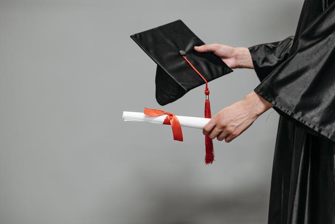Biznesmen bez dyplomu. Czy wyższe wykształcenie ma znaczenie?