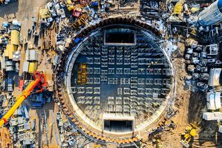 Trwa budowa podziemnych przystanków pod Łodzią