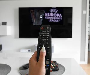 Kibice komentują brak transmisji w telewizji z meczu Lecha. Skandal