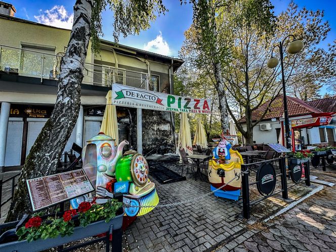 Pożar restauracji w Ostródzie. Sandacza jadł tu niedawno Karol Nawrocki