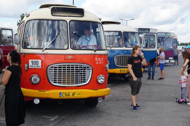 Zlot zabytkowych autobusów 2021 w Bydgoszczy