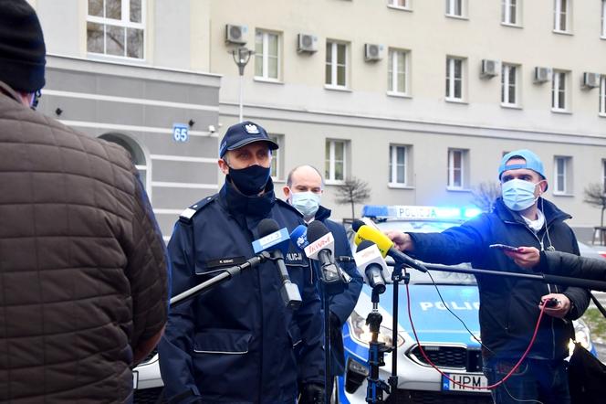 Trzy nowe radiowozy Kia Ceed dla podlaskiej Policji 