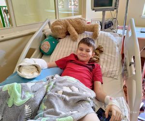 12-letni Arek dziękuje chirurgom z Gliwic. Lekarze przyszyli moje paluszki