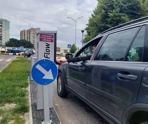 Szpital papieski wprowadził nowy system parkingowy. Jest bezobsługowy