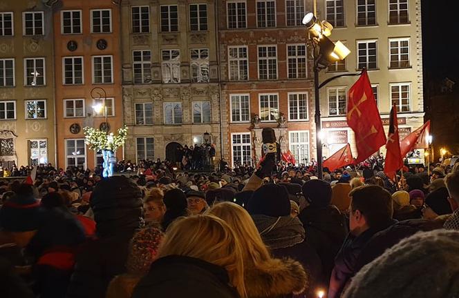 Gdańsk opłakuje prezydenta Pawła Adamowicza