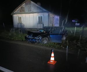 Pijany kierowca bez uprawnień doprowadził do czołowego zderzenia