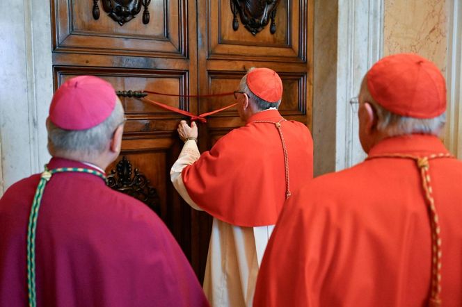 Papież otworzył apartament papieski w Pałacu Apostolskim