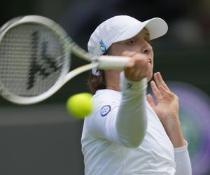 Iga Świątek nie zwalnia tempa! Polka w 3. rundzie Wimbledonu po kapitalnej grze! Świątek - Sorribes Tormo WYNIK RELACJA NA ŻYWO