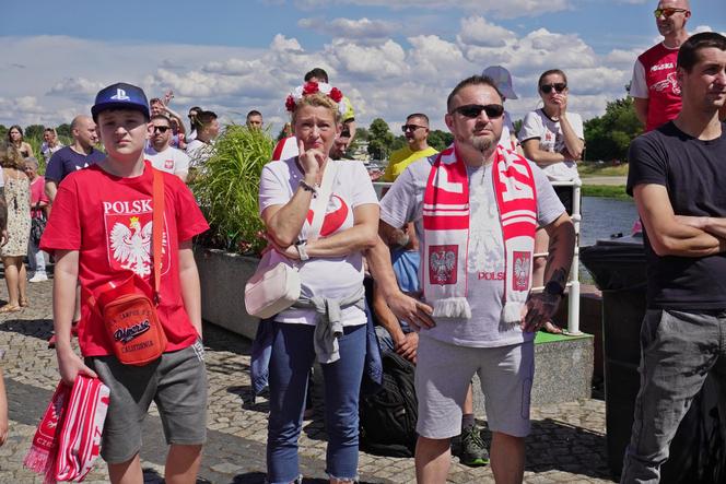 Tłumy gorzowian kibicowało Polakom w specjalnie przygotowanej Strefie Kibica