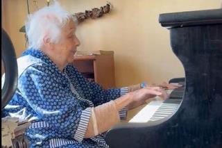 Sosnowieck iradny pomógł seniorce. Tak się odwdzięczyła