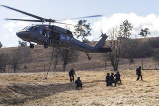 Black Hawki w Bieszczadach