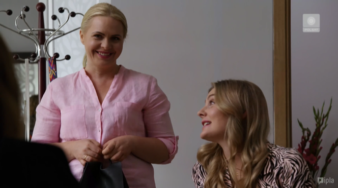 Przyjaciółki 14 sezon, odcinek 170 (finał): Anka (Magdalena Stużyńska), Inga (Małgorzata Socha)