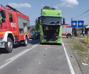 Policja poszukuje świadka śmiertelnego wypadku. Zdarzenie nagrano kamerą samochodową 