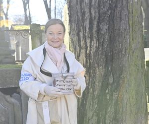 Gwiazdy kwestują na Powązkach