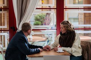 Na Wspólnej odc. 3647: Kamil Hoffer (Kazimierz Mazur), Jagna (Magdalena Popławska), Ula (Julia Jurek)