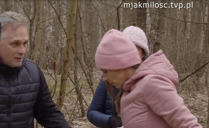 M jak miłość odc. 1736 ostatni przed wakacjami. Ewa Kalinowska (Anna Kerth), Artur Rogowski (Robert Moskwa), Marysia (Małgorzata Pieńkowska)